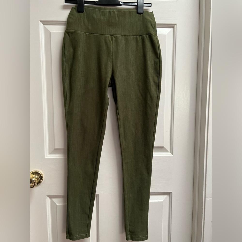 Agnes & Dora Olive Green High Waist Stretch, w/ Pockets Jeggings Size Large.